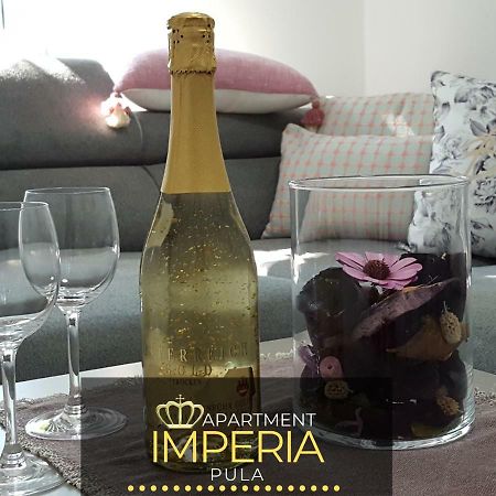 Apartment Imperia *** 普拉 外观 照片