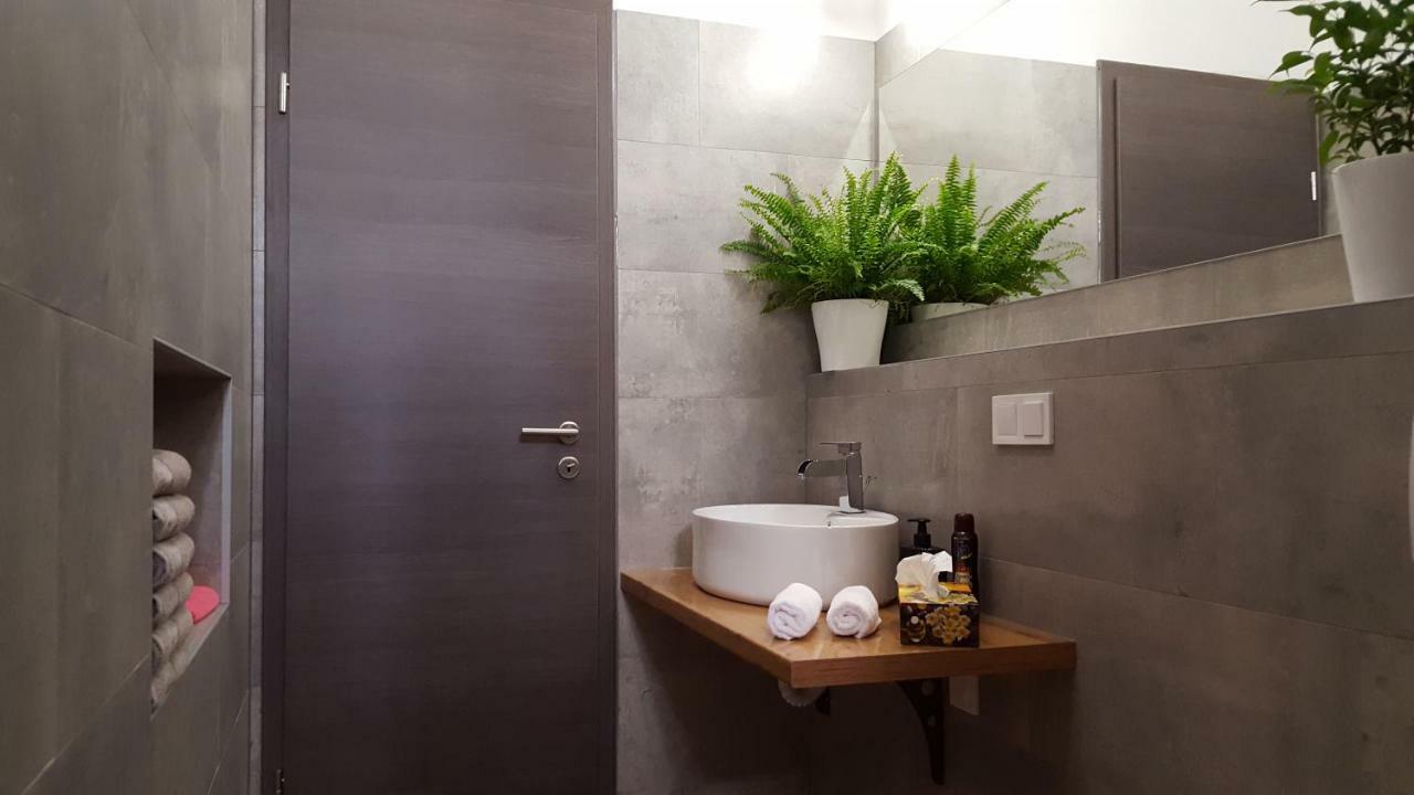 Apartment Imperia *** 普拉 外观 照片