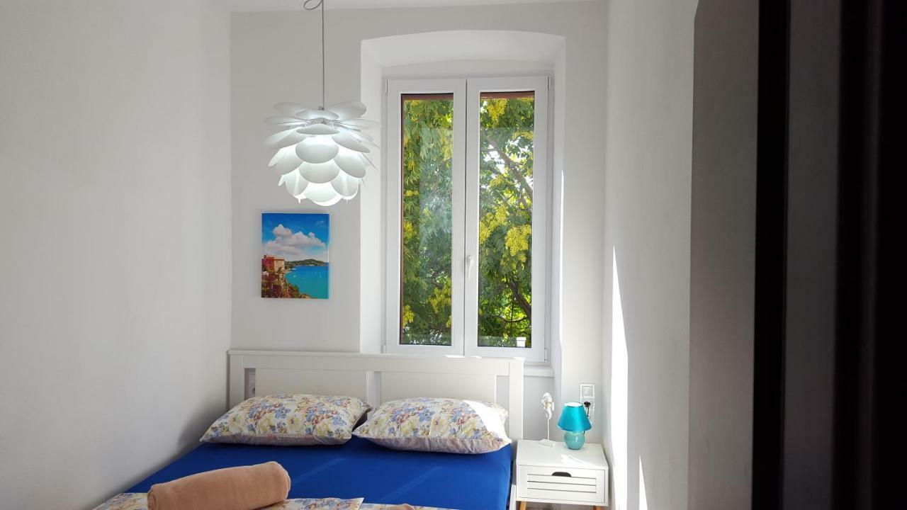 Apartment Imperia *** 普拉 外观 照片