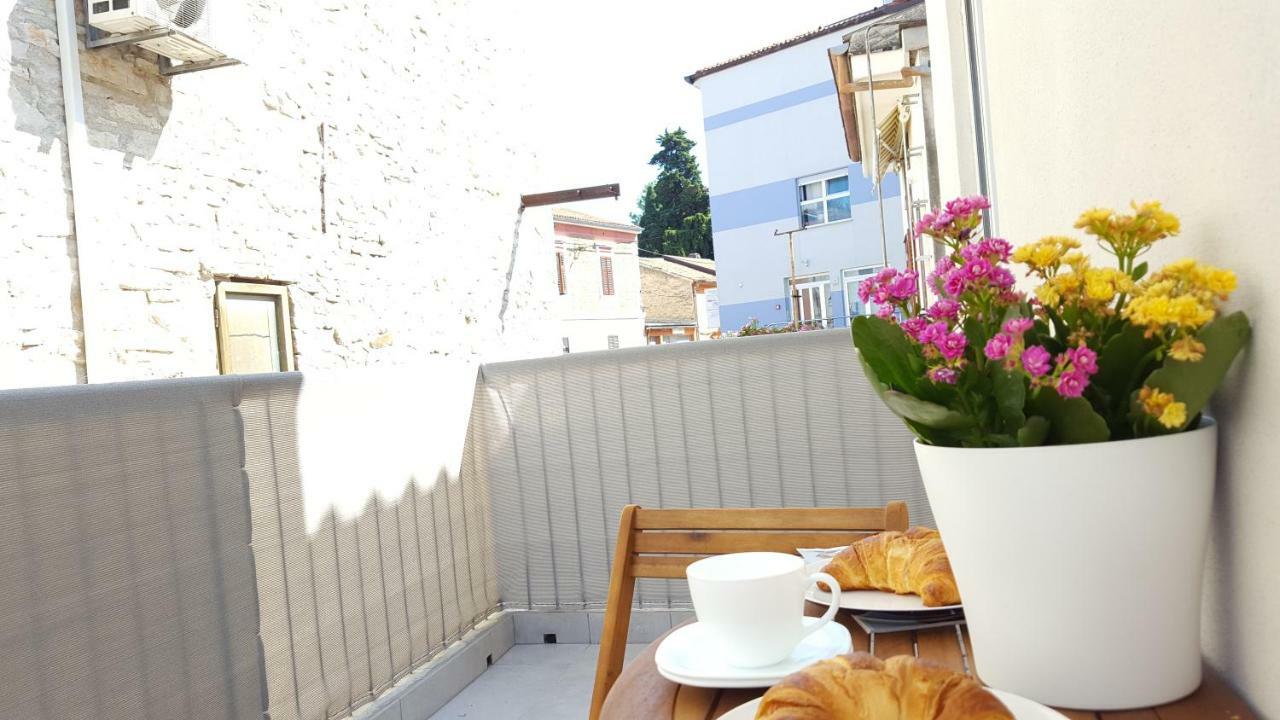 Apartment Imperia *** 普拉 外观 照片